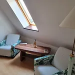 Tulipanvendeghaz Πανσιόν