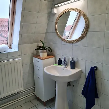 Tulipanvendeghaz Penzion 3*