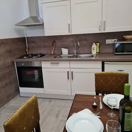 Guest house Tulipanvendeghaz Keszthely