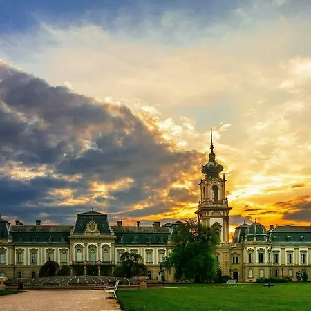 Tulipánvendégház 3*
