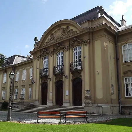 Gasthuis Tulipanvendeghaz 3*