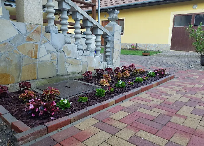 Tulipánvendégház Casa de hóspedes