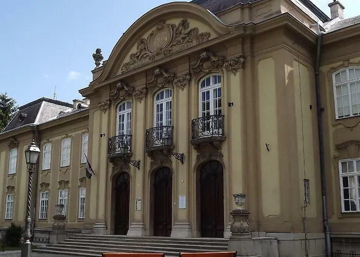 Casa de hóspedes Tulipánvendégház 3*