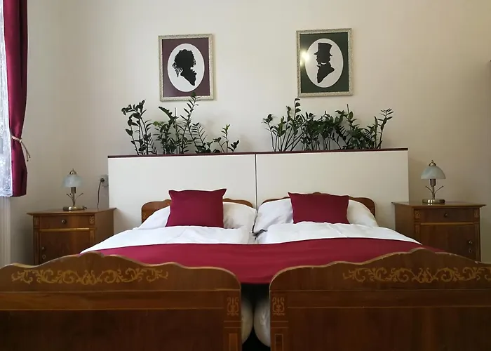 Tulipánvendégház 3*