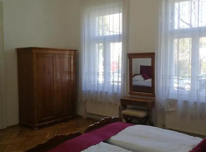 Tulipánvendégház 3*