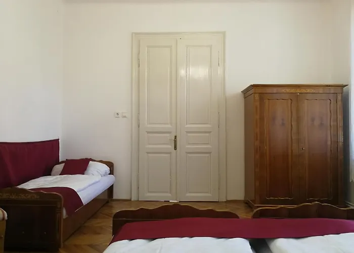 בית הארחה Tulipanvendeghaz קסזטלי